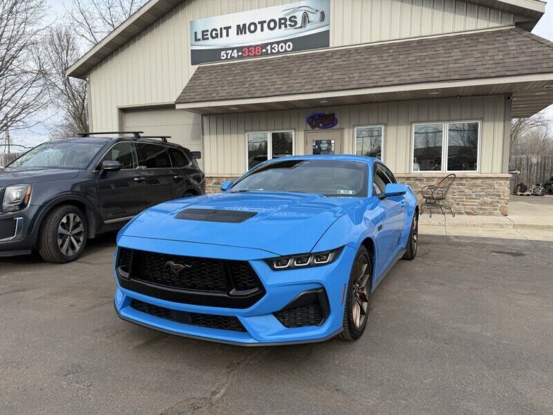2024 FORD Mustang
