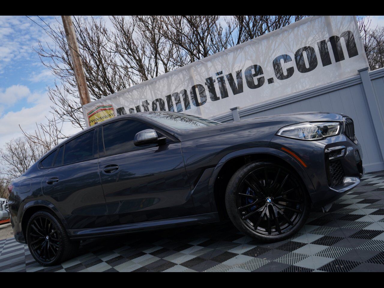 2022 BMW X6