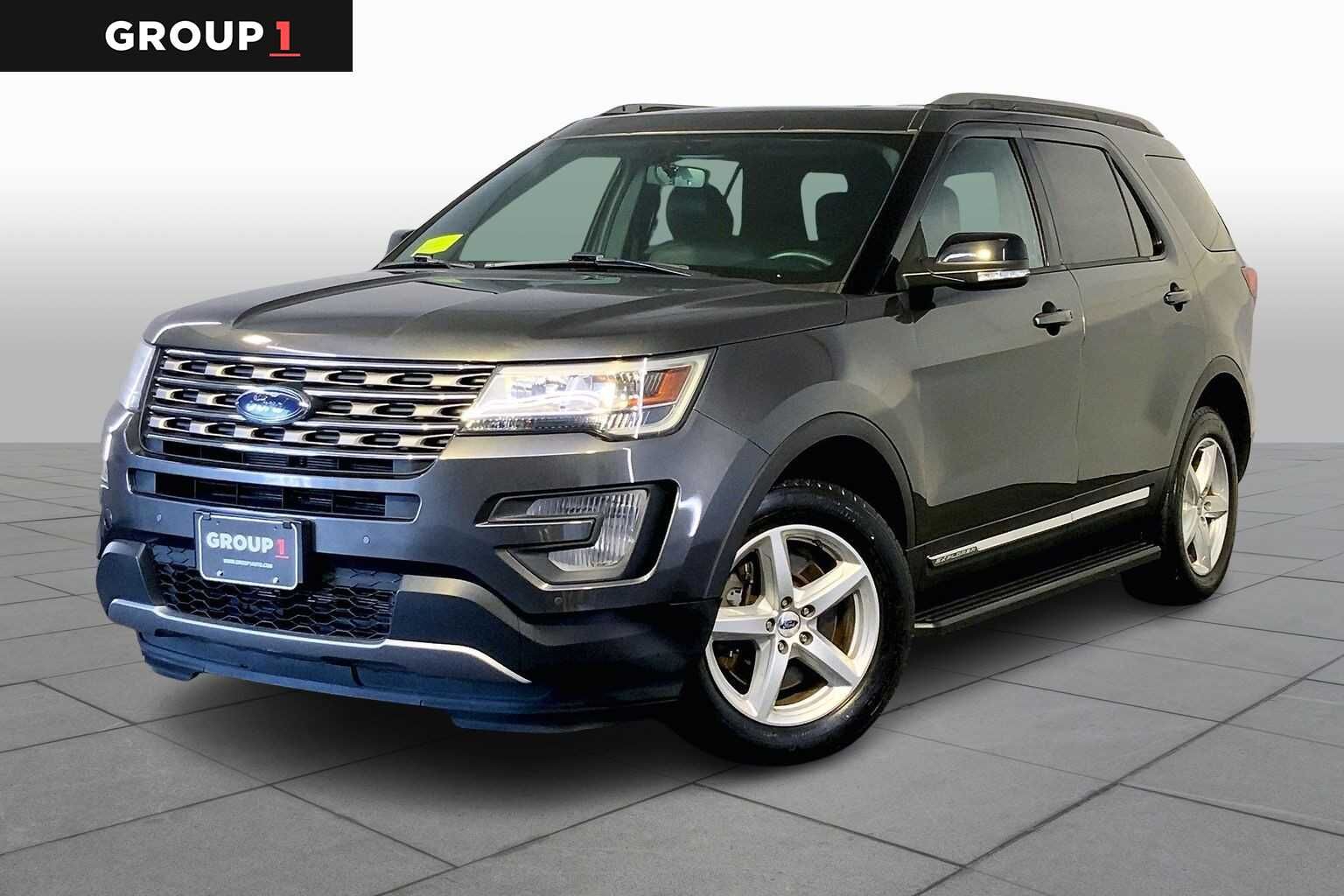 2017 FORD Explorer
