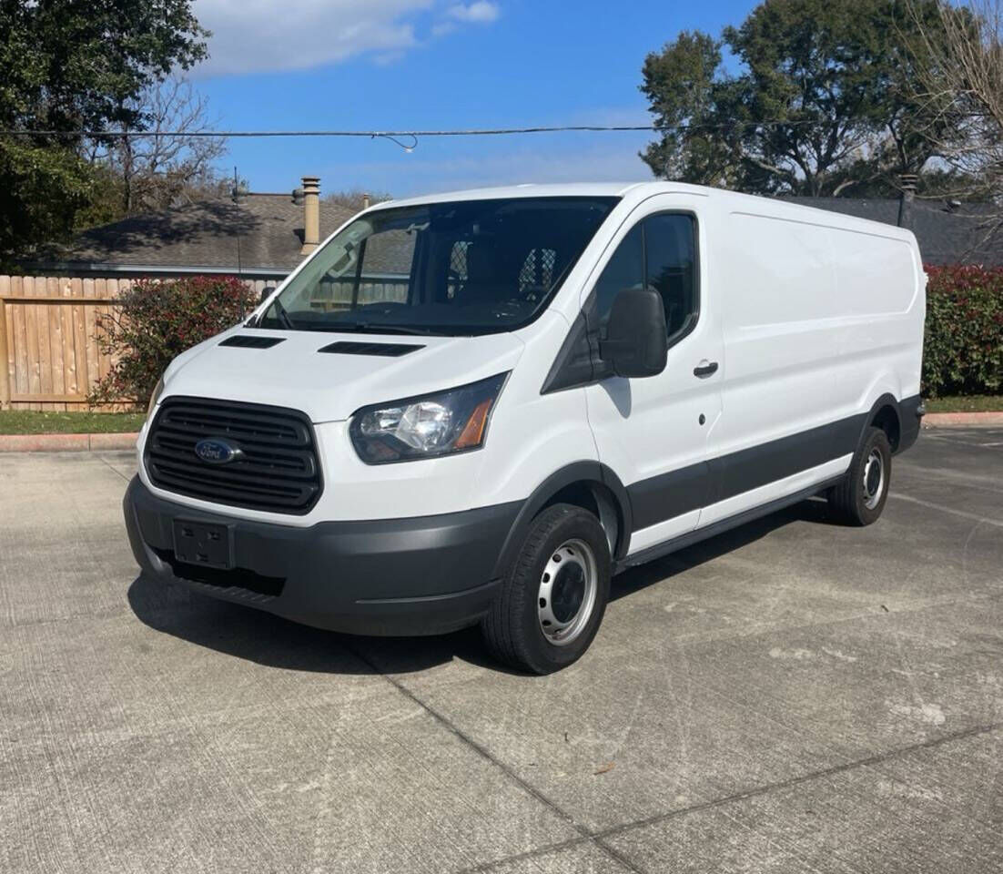 2018 FORD Transit