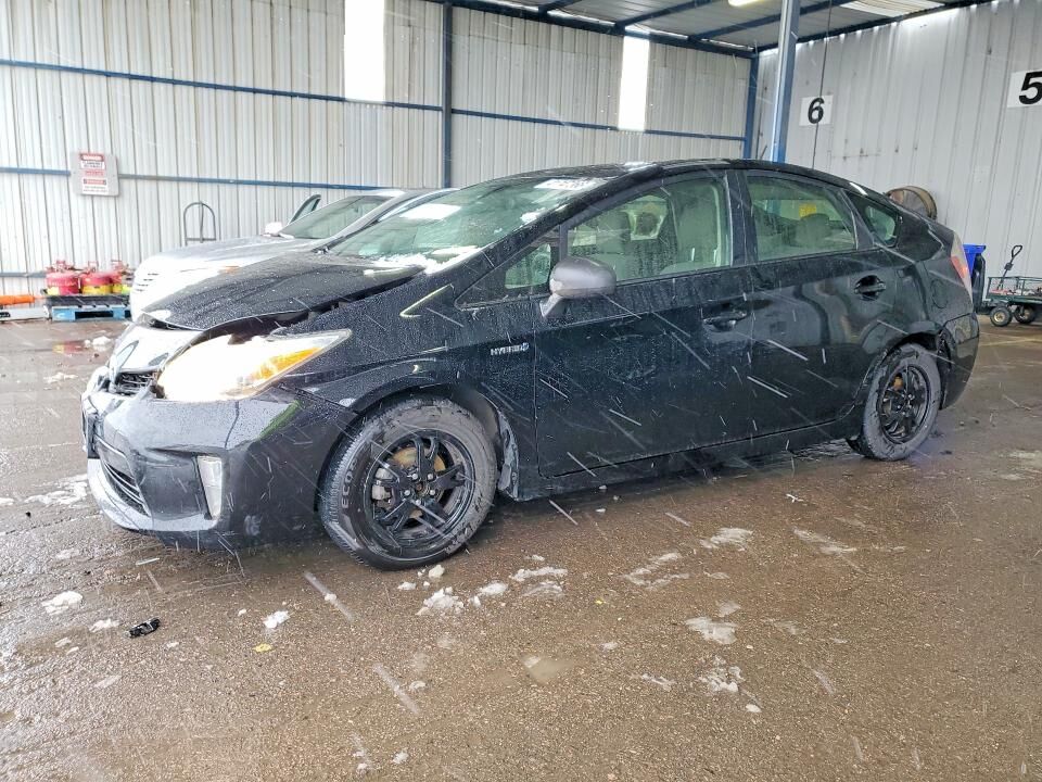 2014 TOYOTA PRIUS