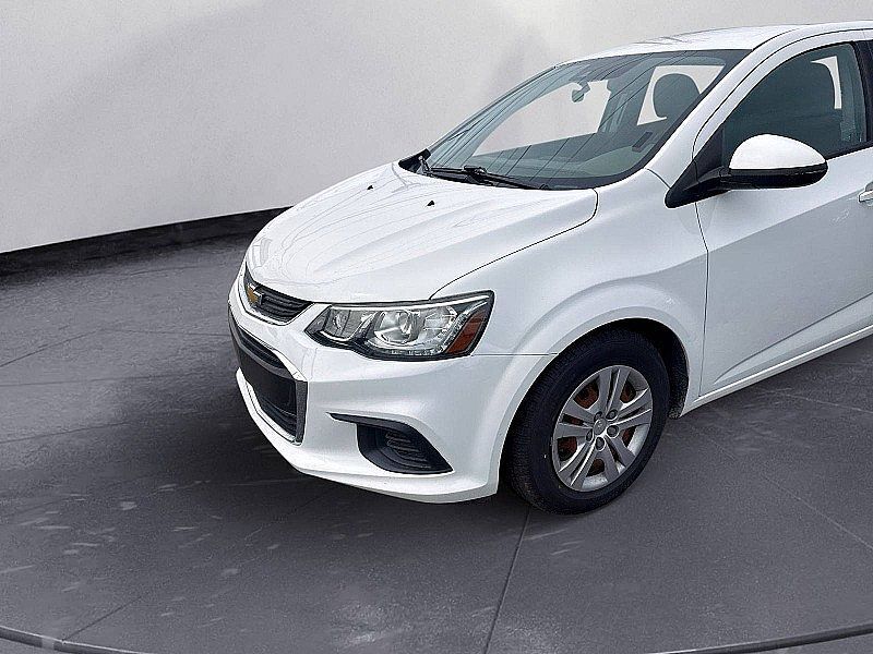 2019 CHEVROLET Sonic