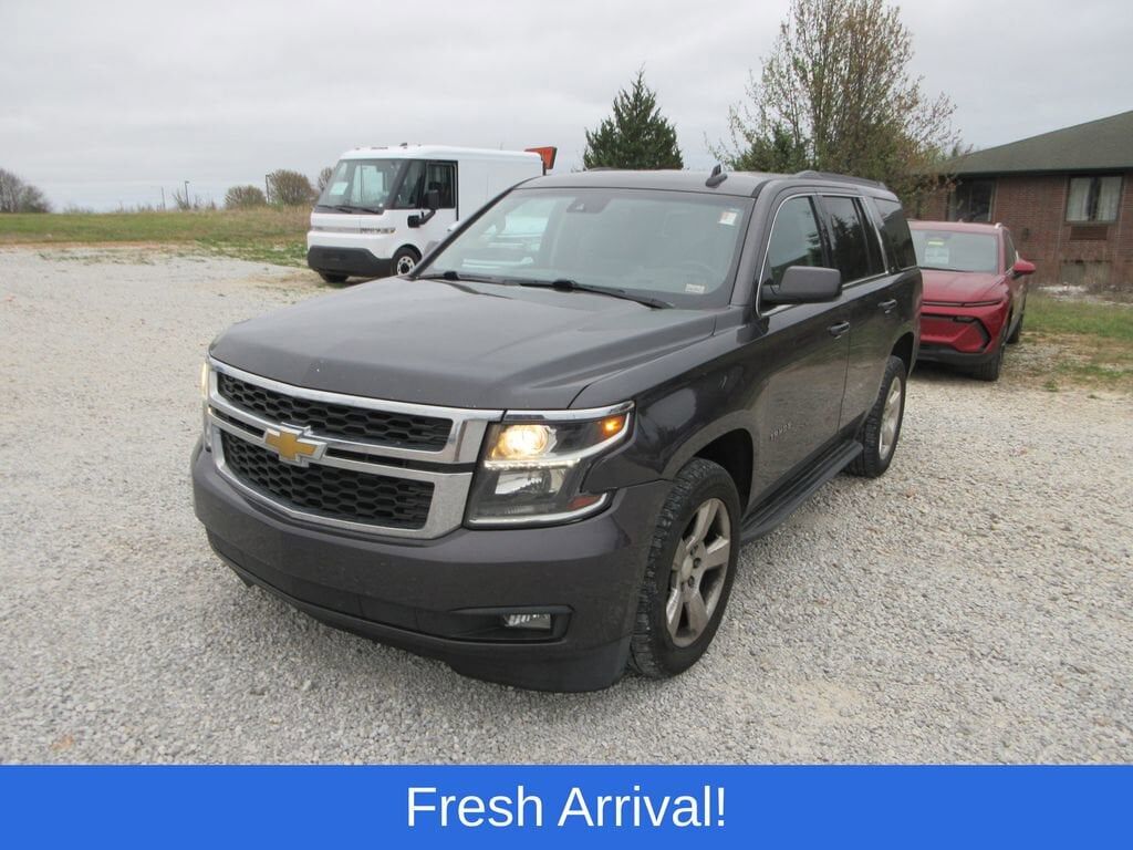 2016 CHEVROLET Tahoe