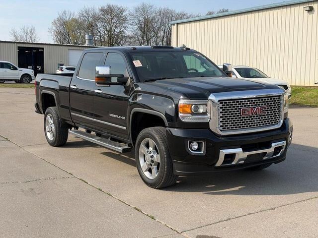 2016 GMC Sierra