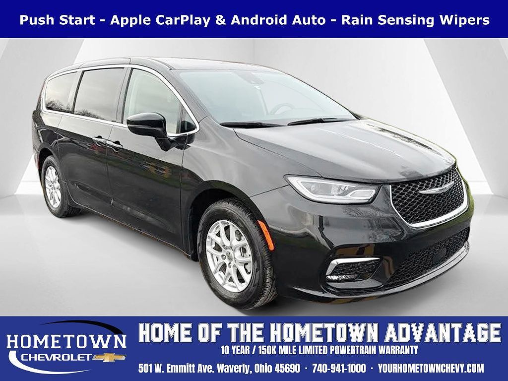 2023 CHRYSLER Pacifica