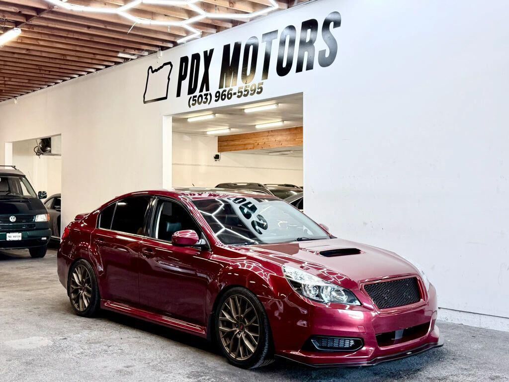 2010 SUBARU Legacy