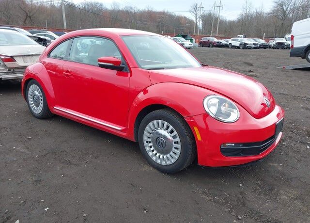 2014 VOLKSWAGEN Beetle