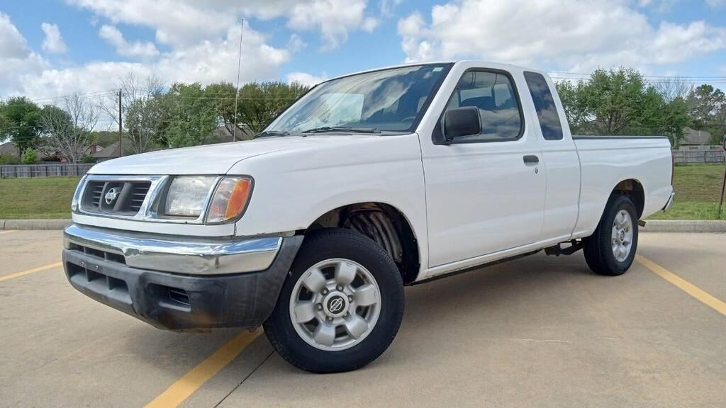 2000 NISSAN Frontier