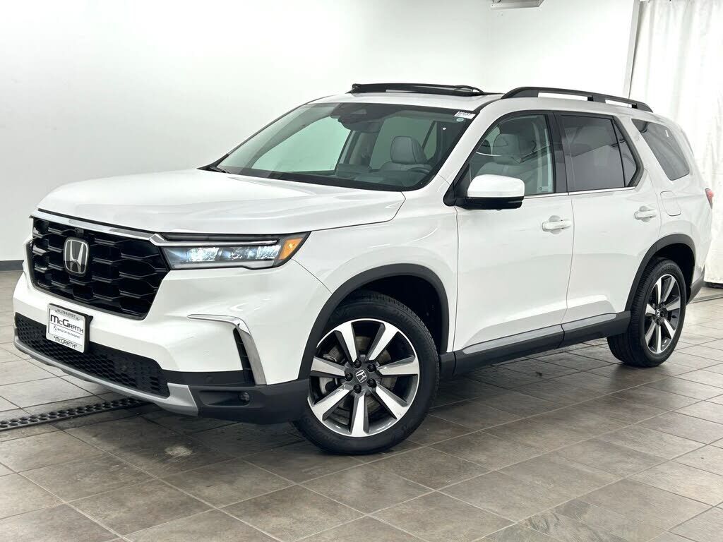 2023 HONDA Pilot