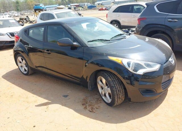 2014 HYUNDAI Veloster