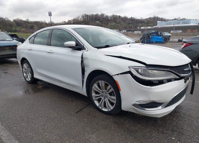 2015 CHRYSLER 200