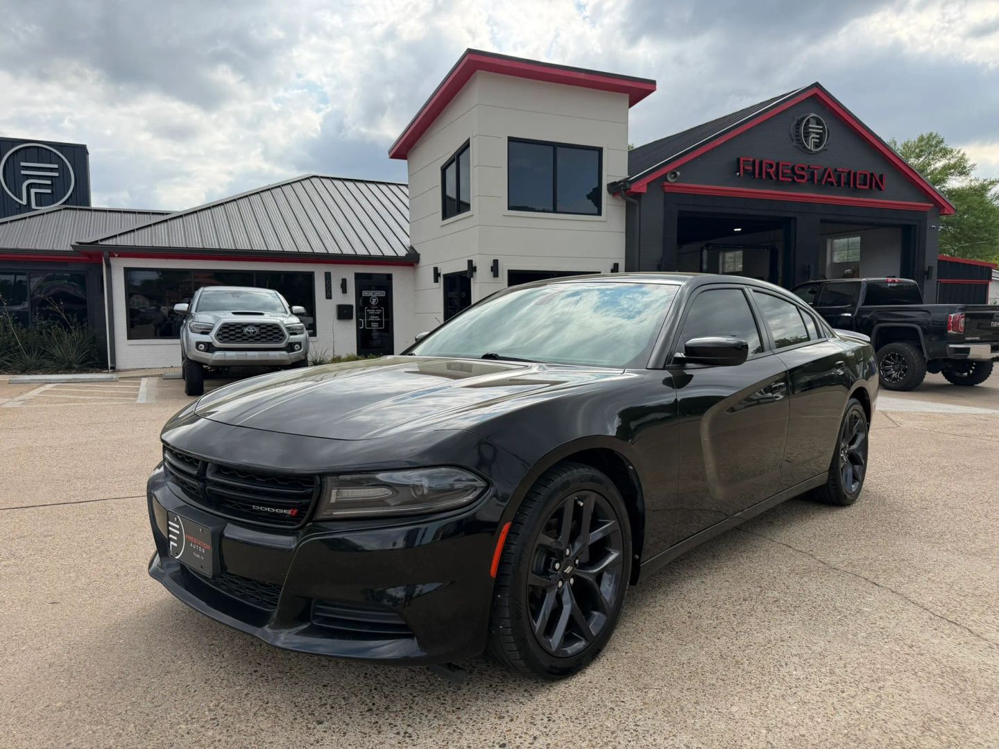 2019 DODGE Charger