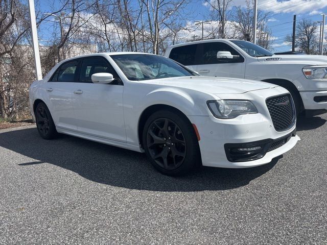 2023 CHRYSLER 300