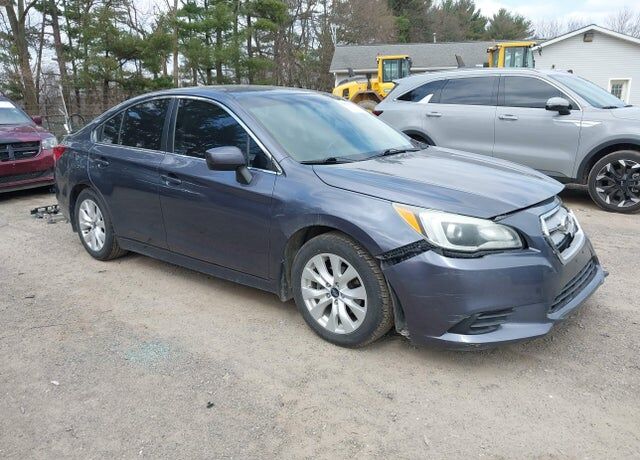 2016 SUBARU Legacy