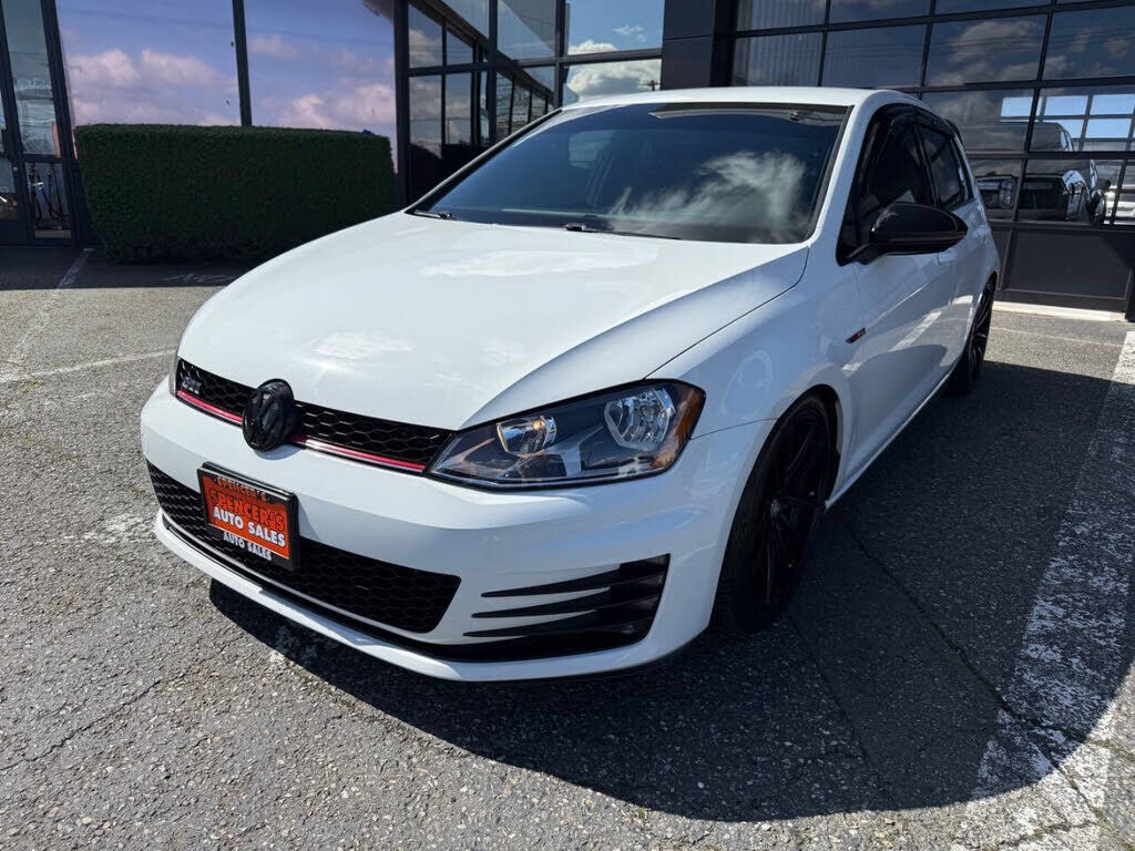 2017 VOLKSWAGEN Golf GTI