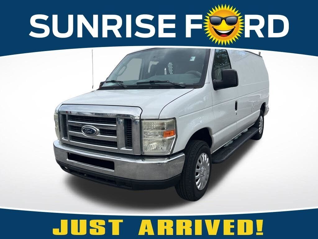 2013 FORD E-250