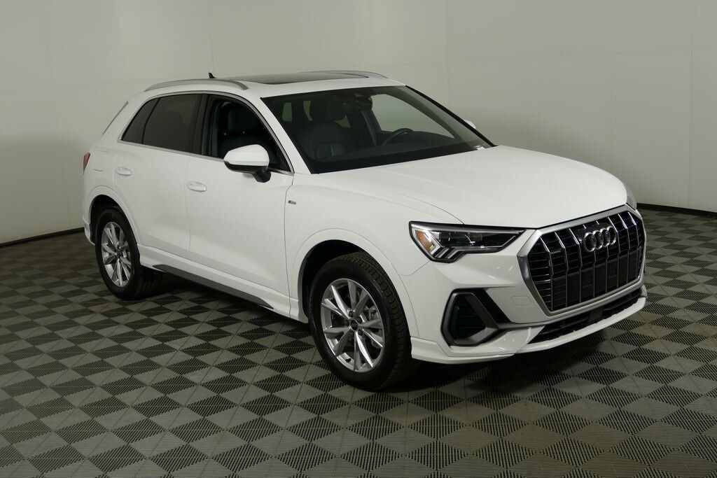 2023 AUDI Q3