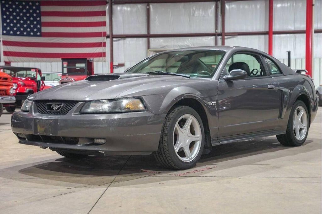2003 FORD Mustang
