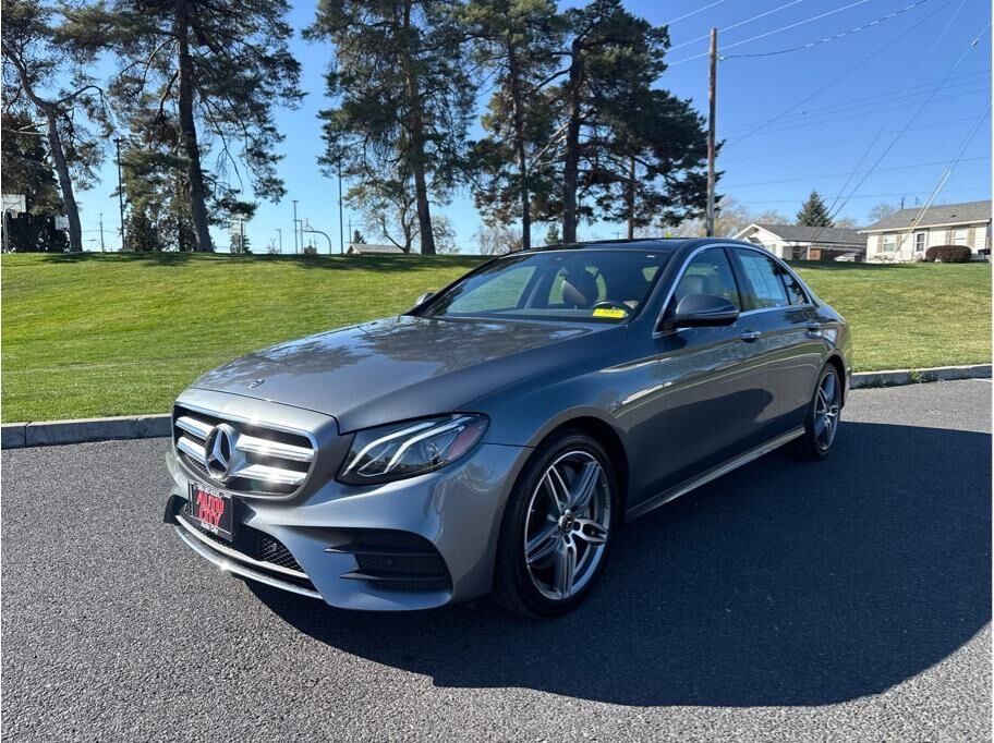 2019 MERCEDES-BENZ E-Class