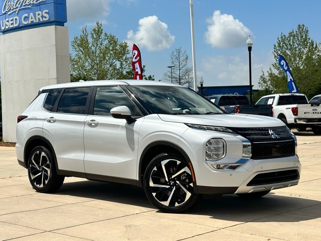 2023 MITSUBISHI Outlander