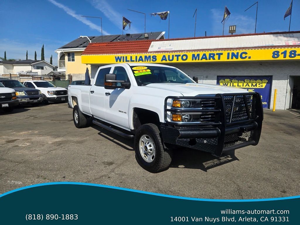 2018 CHEVROLET Silverado