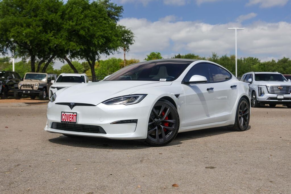 2025 TESLA Model S