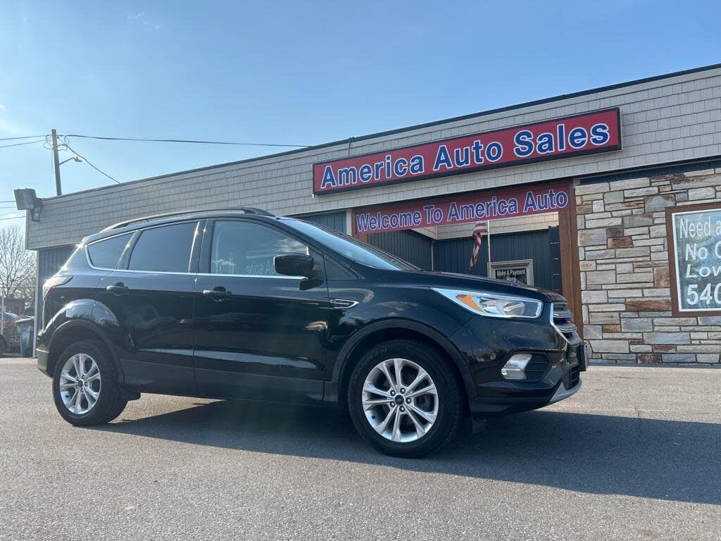2018 FORD Escape