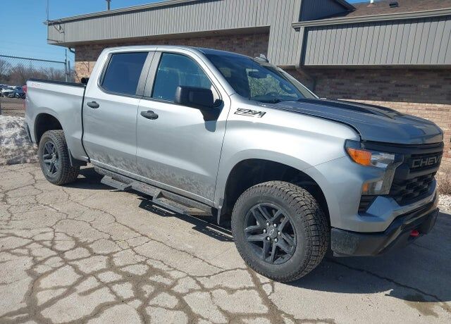 2023 CHEVROLET Silverado