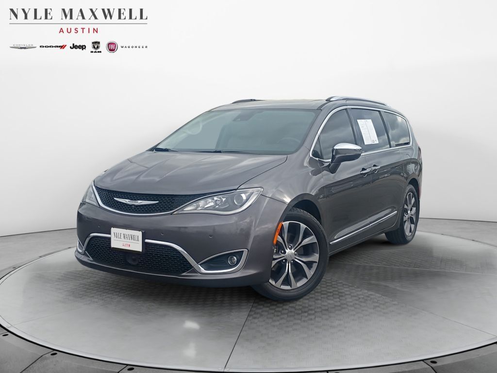 2017 CHRYSLER Pacifica