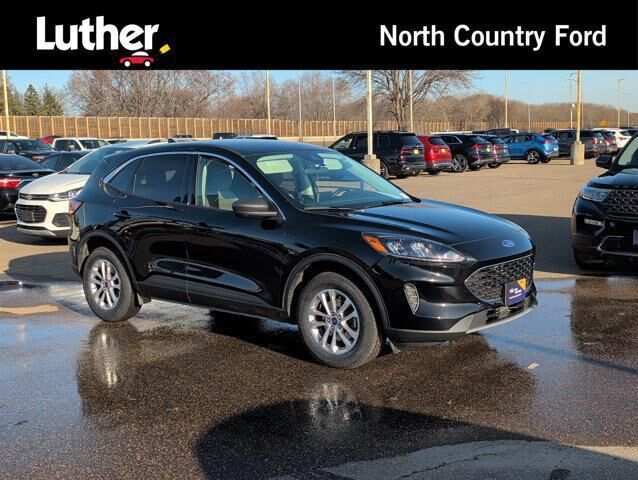 2022 FORD Escape
