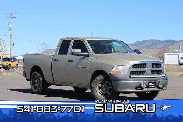 2011 DODGE Ram