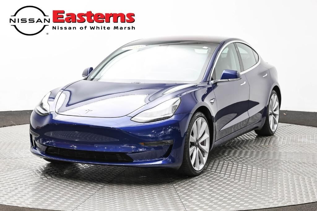 2018 TESLA Model 3