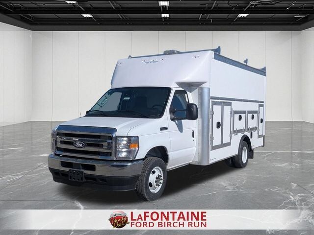 2026 FORD E-450