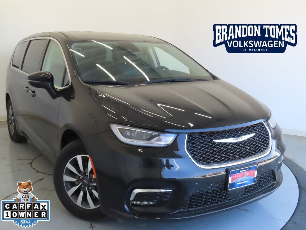 2023 CHRYSLER Pacifica