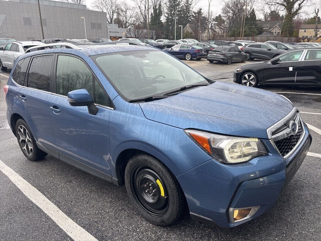 2015 SUBARU Forester