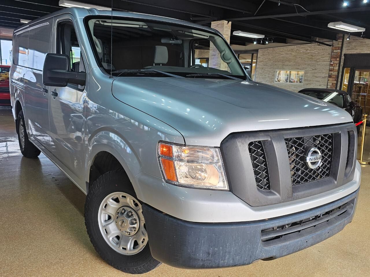 2017 NISSAN NV