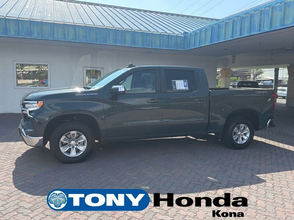 2025 CHEVROLET Silverado