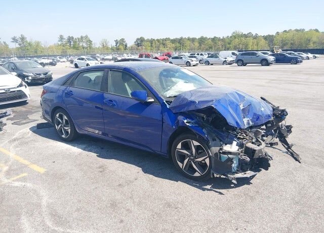2023 HYUNDAI Elantra