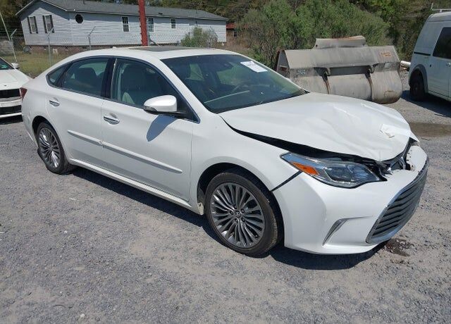 2016 TOYOTA Avalon