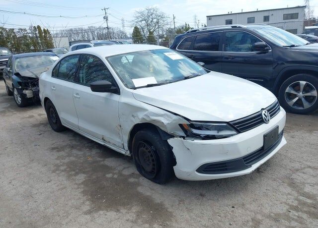 2014 VOLKSWAGEN Jetta