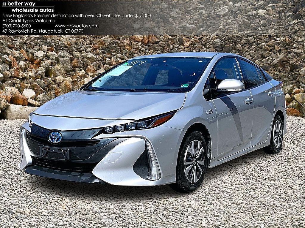 2017 TOYOTA Prius