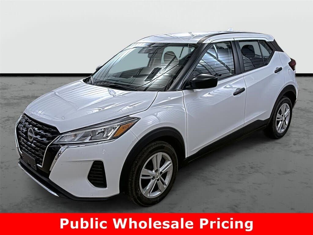 2024 NISSAN Kicks