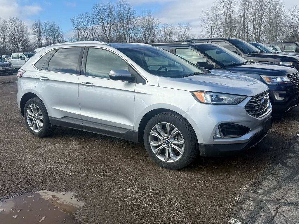 2019 FORD Edge