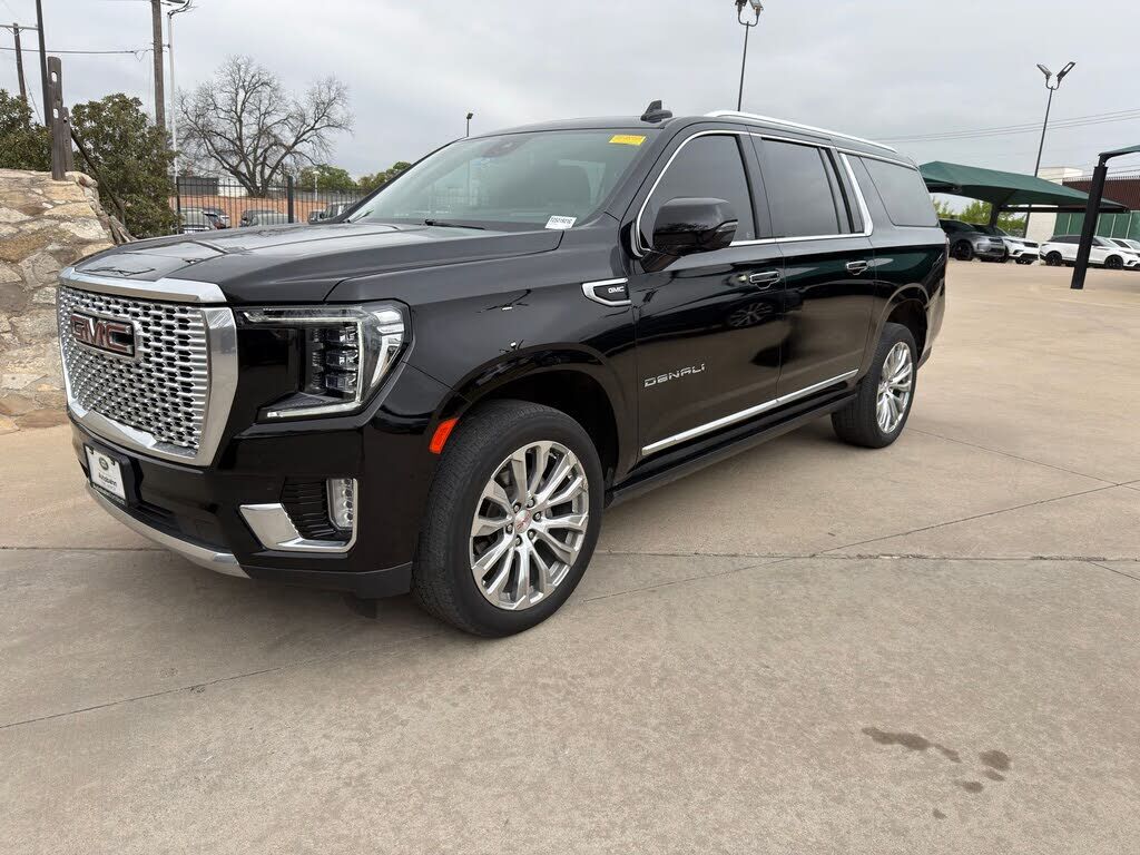 2023 GMC Yukon XL