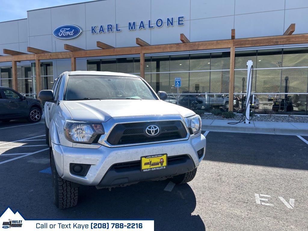 2013 TOYOTA Tacoma
