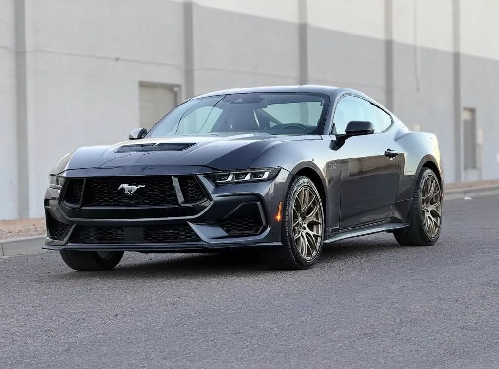 2024 FORD Mustang