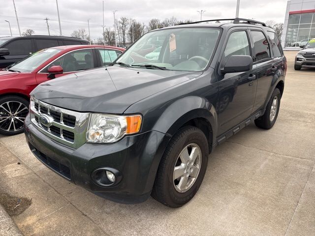 2009 FORD Escape