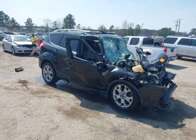 2015 FORD Escape