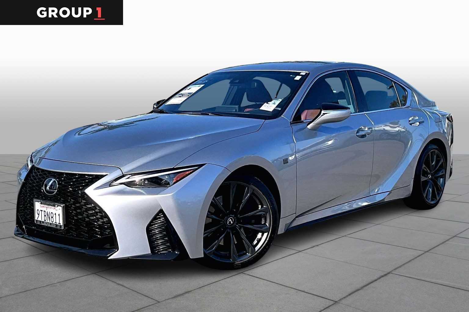 2025 LEXUS IS