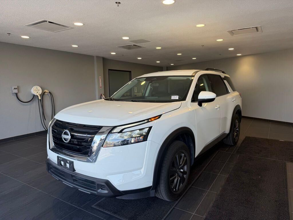 2025 NISSAN Pathfinder